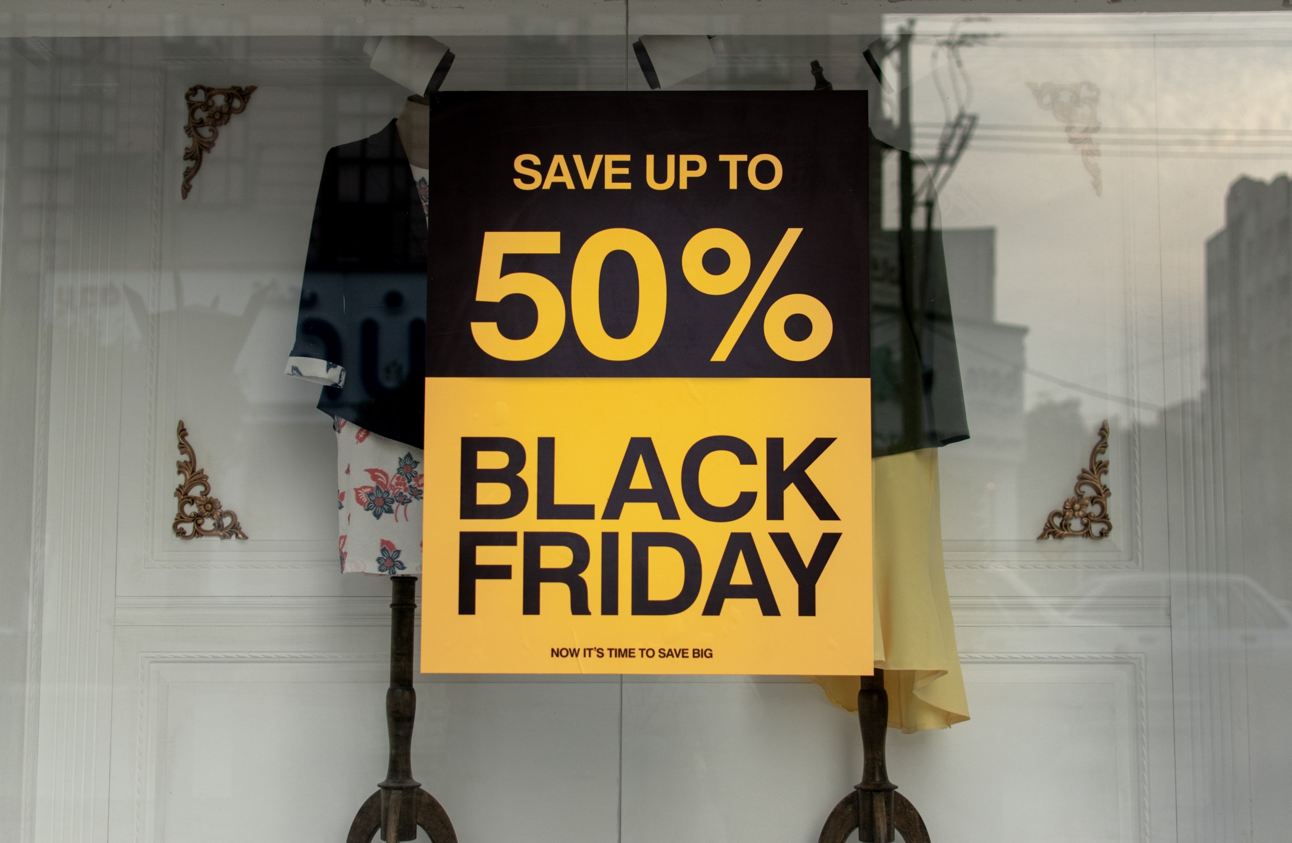 Black friday and cyber monday conversion sales tactics proven by google
